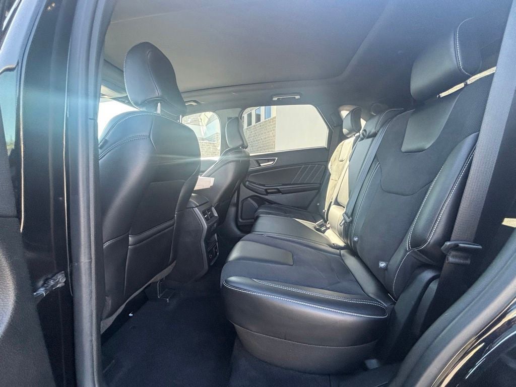 2022 Ford Edge ST