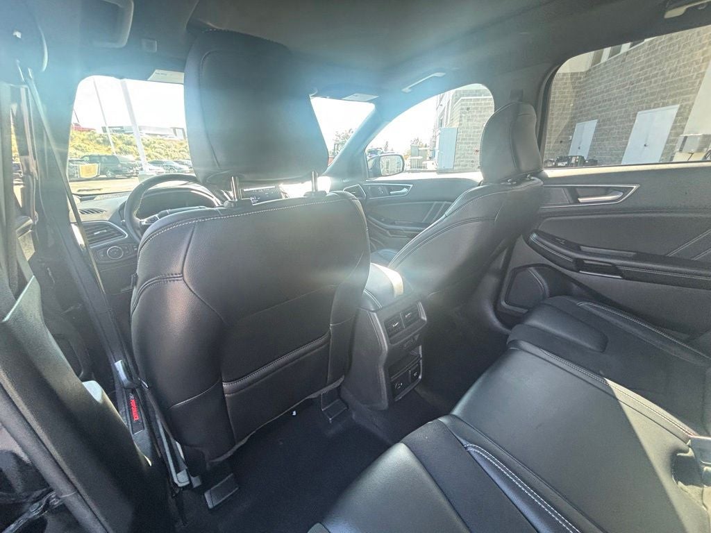 2022 Ford Edge ST