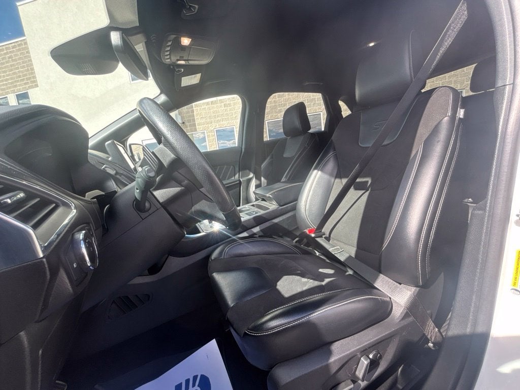2023 Ford Edge ST