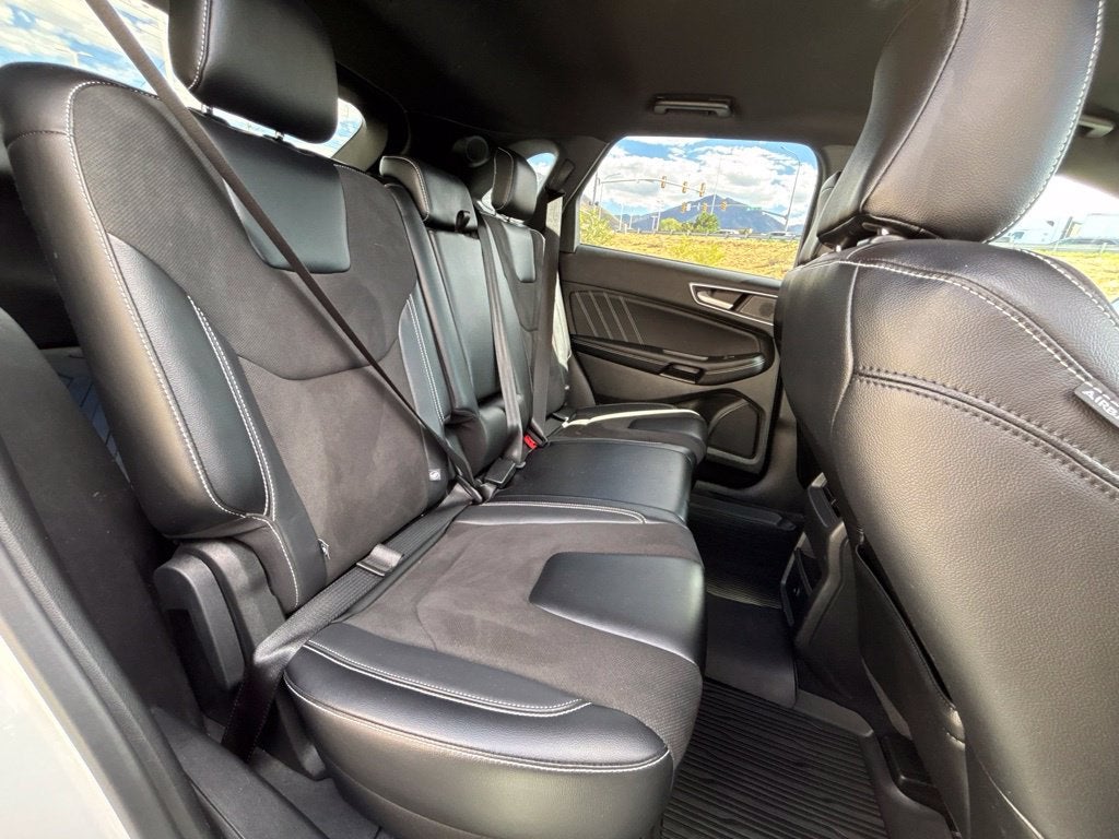 2023 Ford Edge ST
