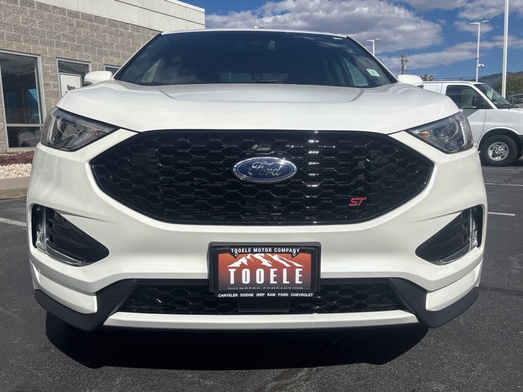 2023 Ford Edge ST