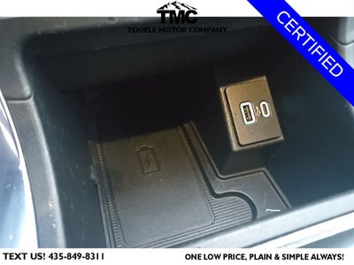 2024 Ford Edge Titanium + Intelligent Access w\ Push-Button Start