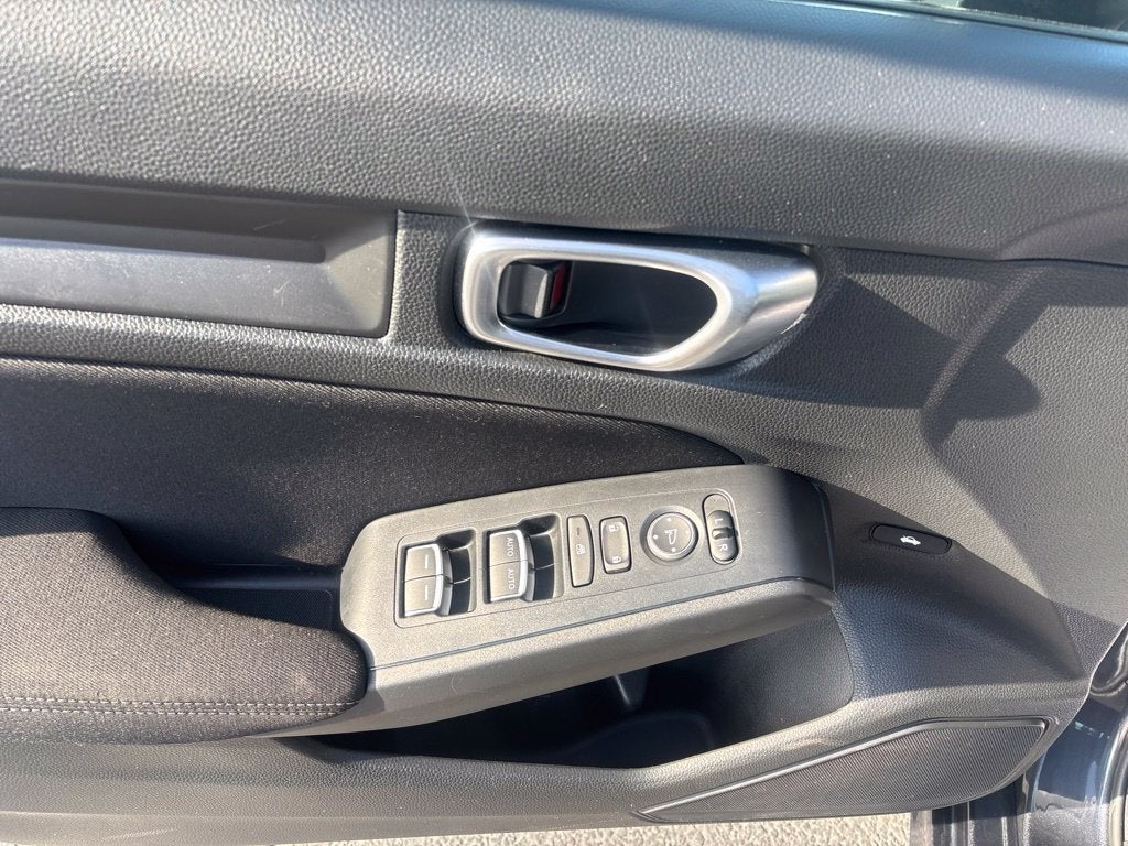 2025 Honda Civic Sport - Photo 14