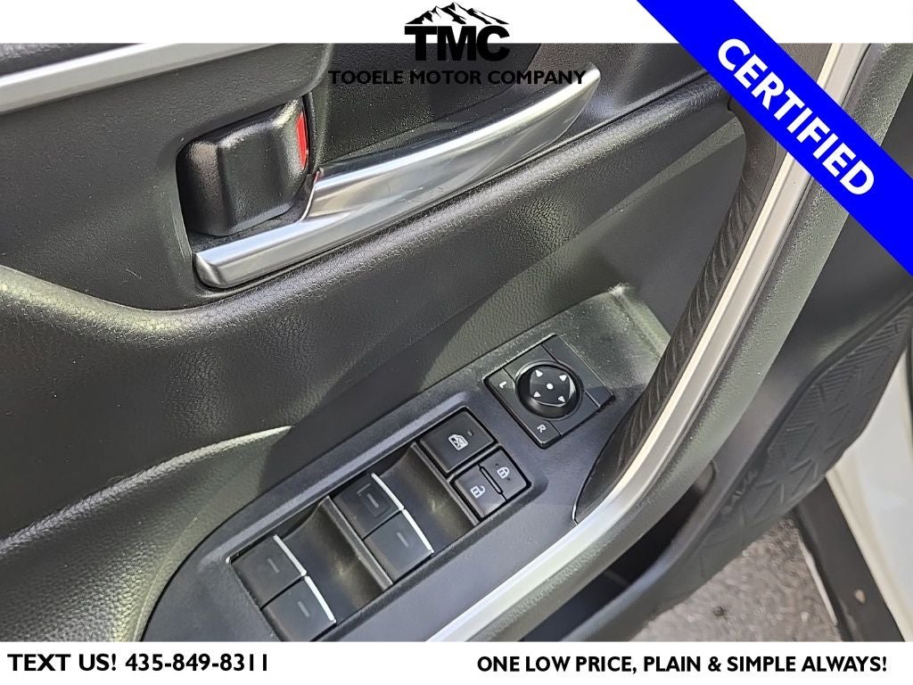 2024 Toyota RAV4 XLE Premium + Moonroof