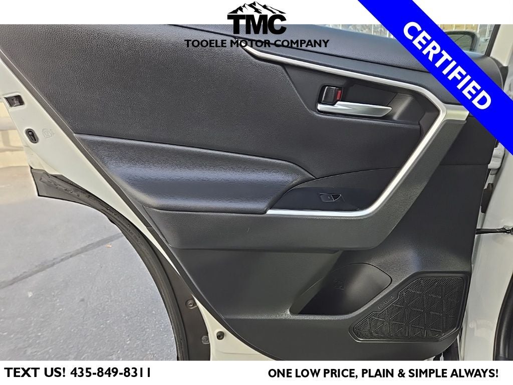 2024 Toyota RAV4 XLE Premium + Moonroof