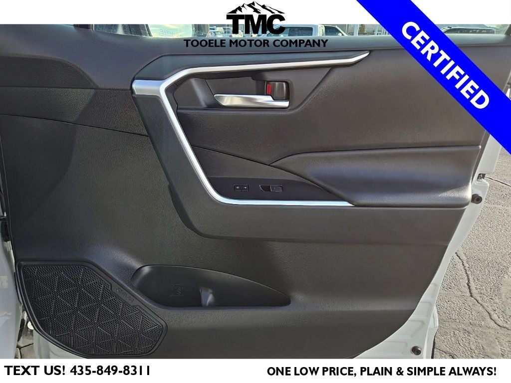 2024 Toyota RAV4 XLE Premium + Moonroof