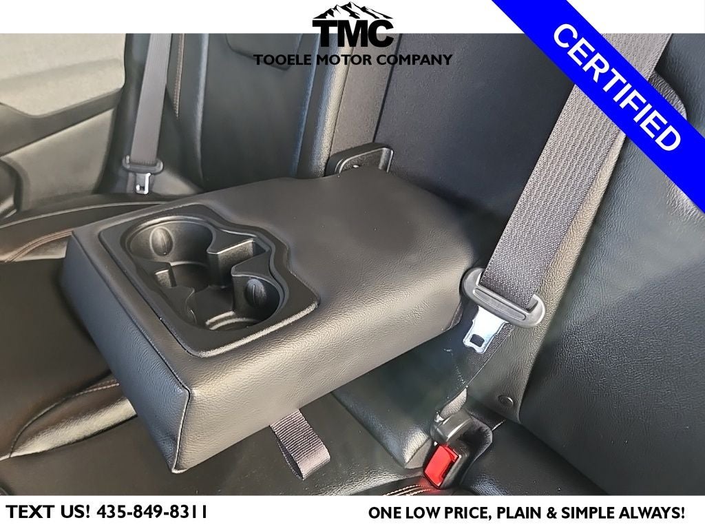 2024 Jeep Compass Latitude Lux + Lane Assist + Heated Front Seats & Steering Whee