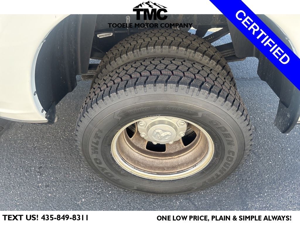 2022 RAM 3500 Tradesman + Keyless Entry + Push-Button Start