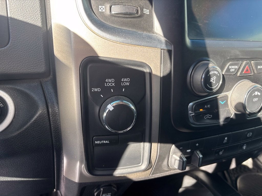 2014 RAM 2500 Outdoorsman Manual Transmission