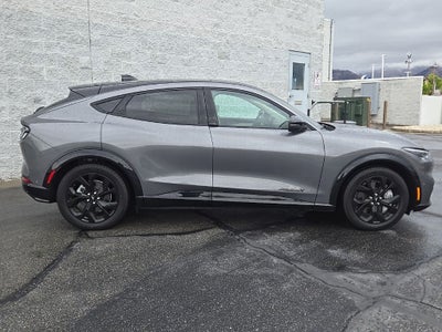 2023 Ford Mustang Mach-E Premium Extended Range