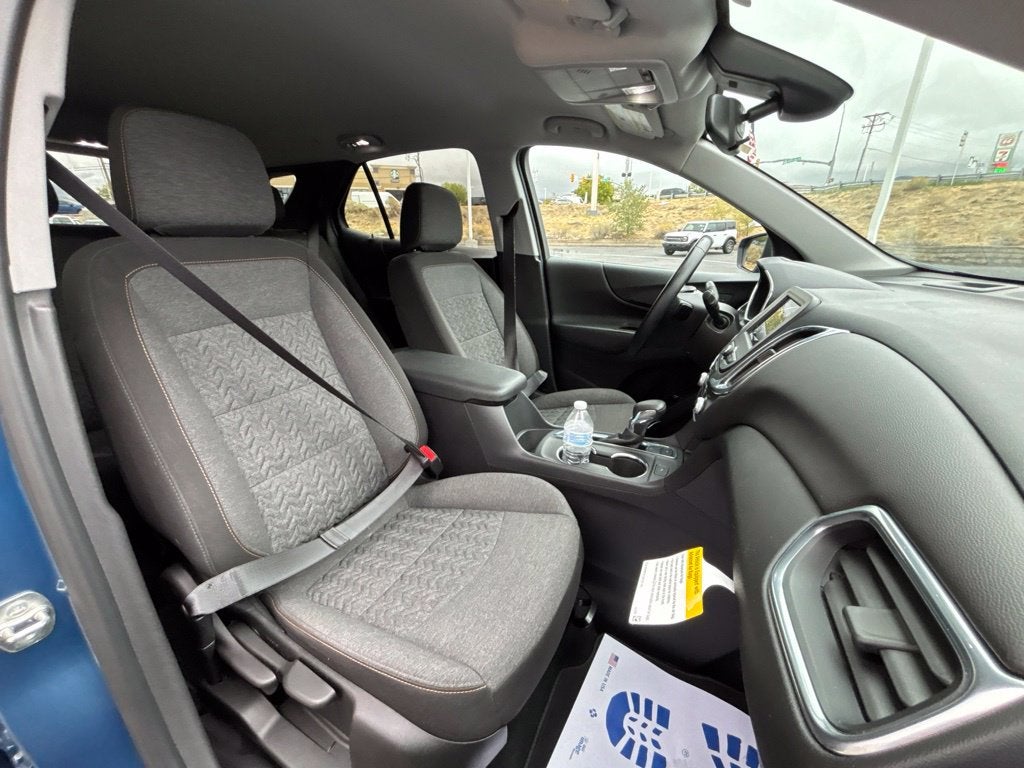 2024 Chevrolet Equinox LT - Photo 30