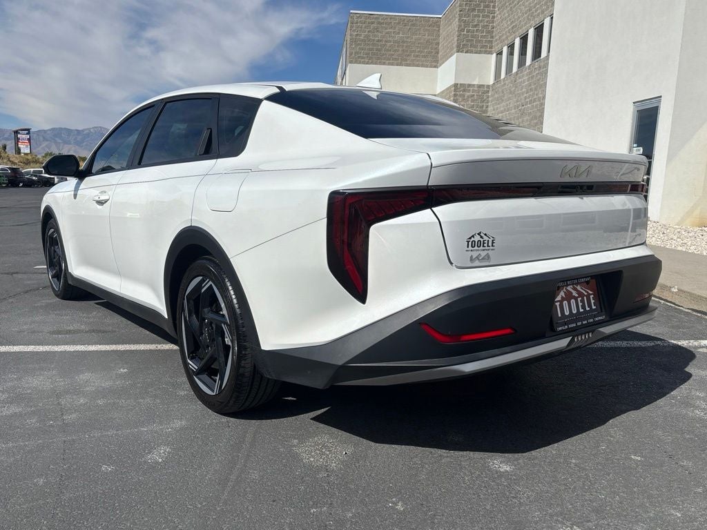 2025 Kia K4 EX