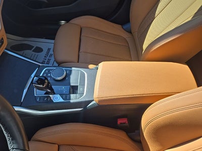 2022 BMW 3 Series 330i xDrive + M Sport Package (337)