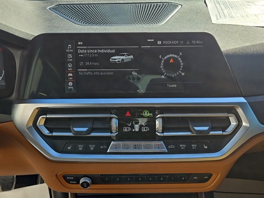 2022 BMW 3 Series 330i xDrive + M Sport Package (337)