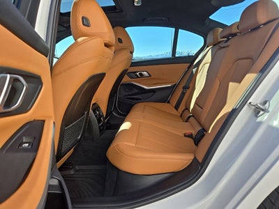 2022 BMW 3 Series 330i xDrive + M Sport Package (337)