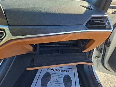 2022 BMW 3 Series 330i xDrive + M Sport Package (337)