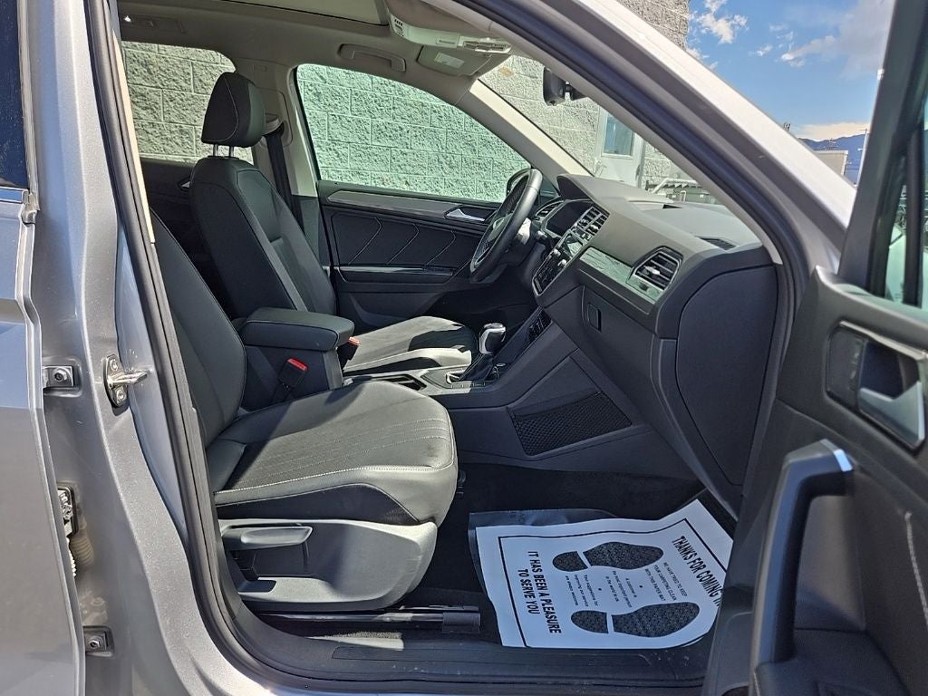 2023 Volkswagen Tiguan 2.0T SE