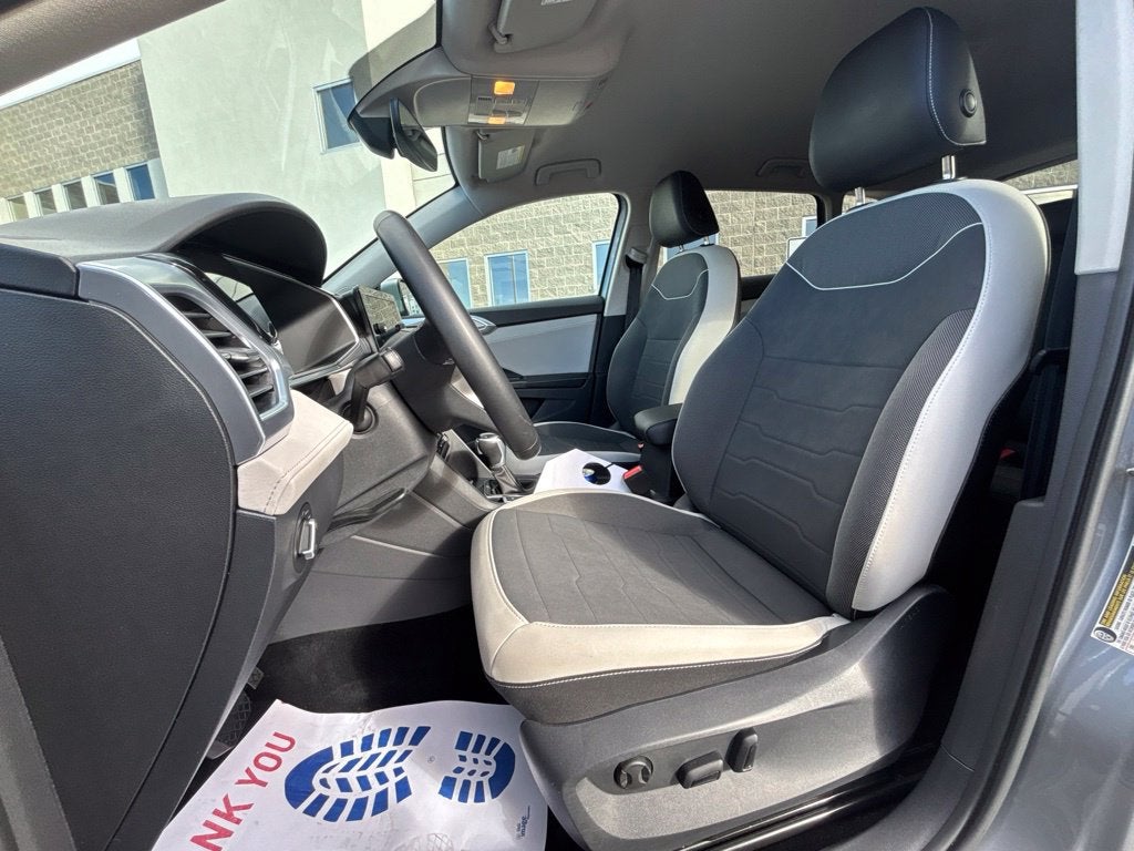 2025 Volkswagen Taos 1.5T SE