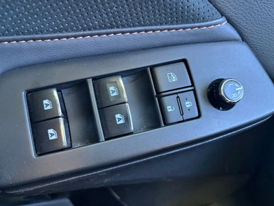 2019 Toyota Avalon Hybrid XSE