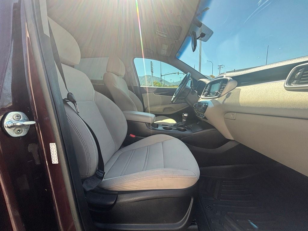 2020 Kia Sorento S