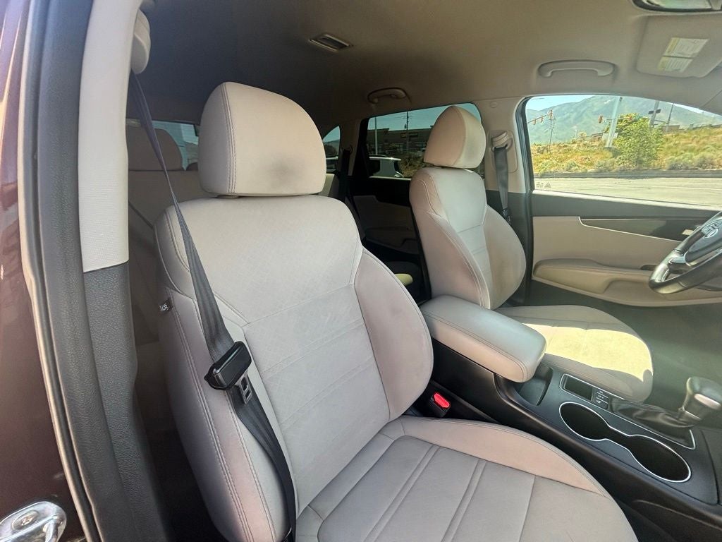 2020 Kia Sorento S