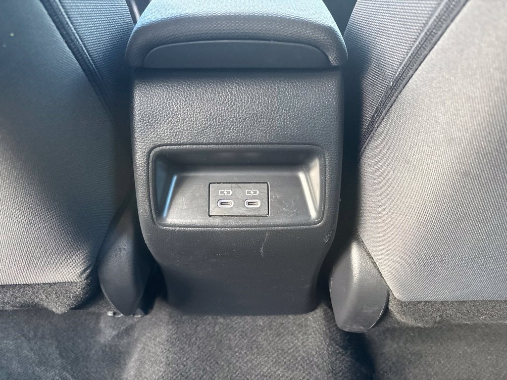 2024 Toyota Corolla LE - Photo 26