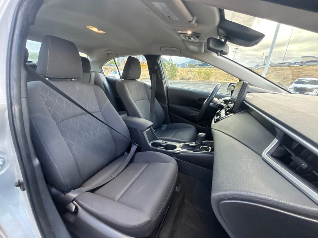 2024 Toyota Corolla LE - Photo 28