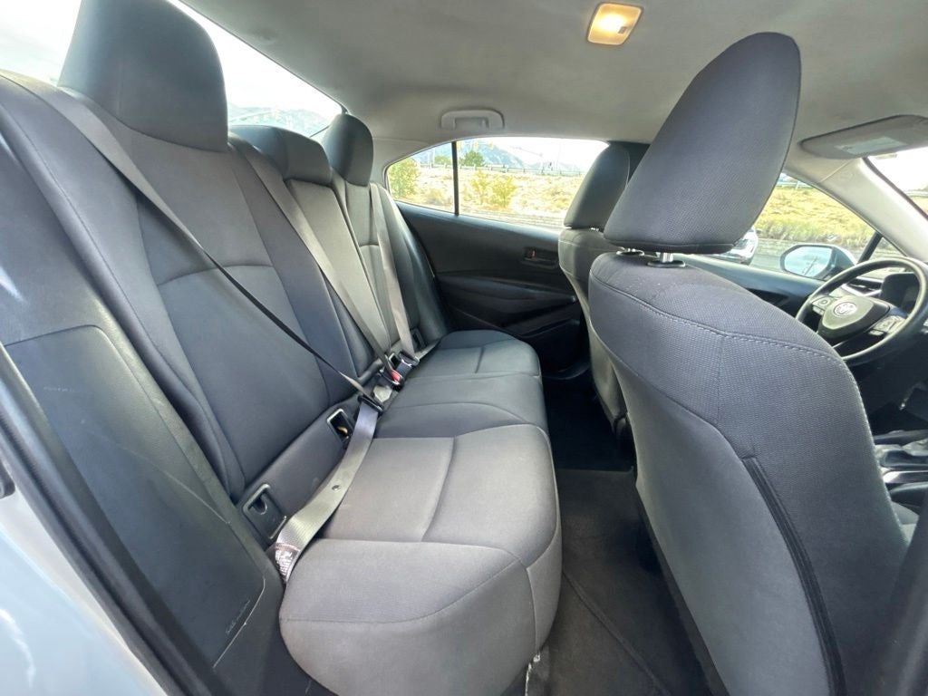 2024 Toyota Corolla LE - Photo 32