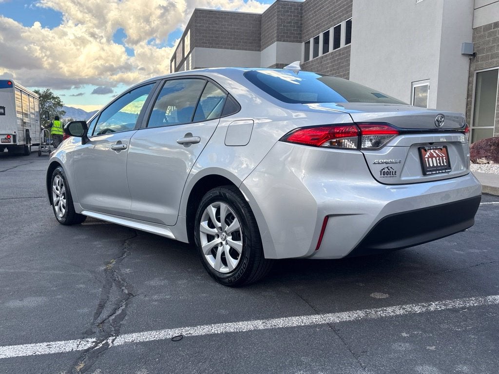 2024 Toyota Corolla LE - Photo 4