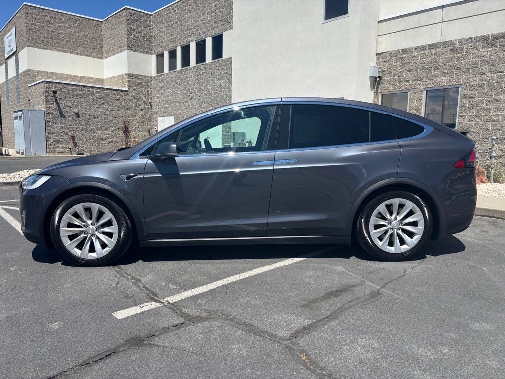 Used 2018 Tesla Model X 75D with VIN 5YJXCDE27JF090564 for sale in Tooele, UT