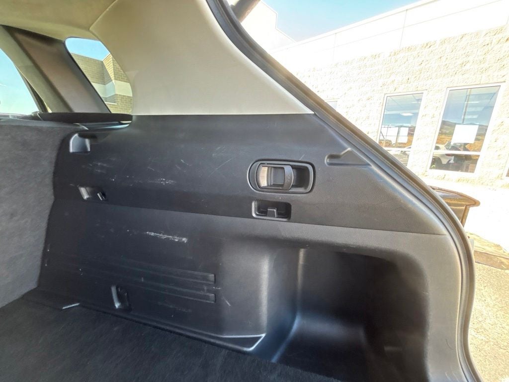 2025 Mazda Mazda CX-50 2.5 S Preferred Package