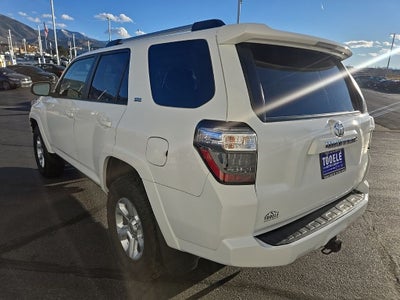 2022 Toyota 4Runner SR5 w/ Third Row Seat