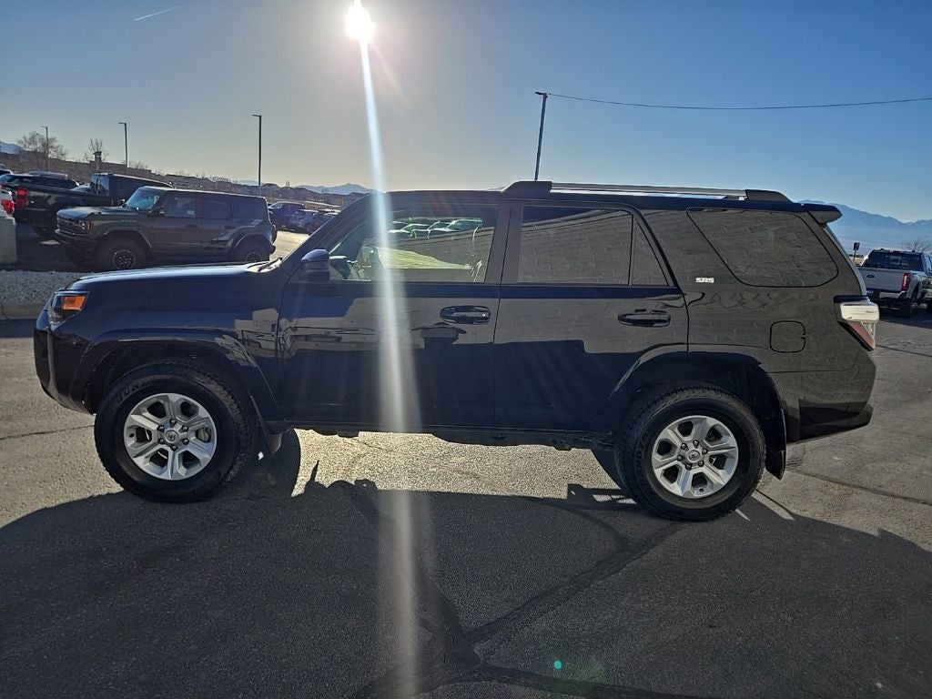 2024 Toyota 4Runner SR5 + Keyless Entry