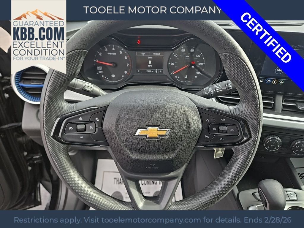 2025 Chevrolet Trax LS + Lane Keep Assist w\ Lane Departure Warning