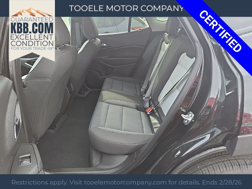 2025 Chevrolet Trax LS + Lane Keep Assist w\ Lane Departure Warning