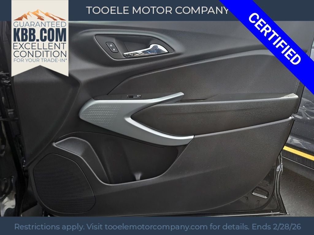 2025 Chevrolet Trax LS + Lane Keep Assist w\ Lane Departure Warning