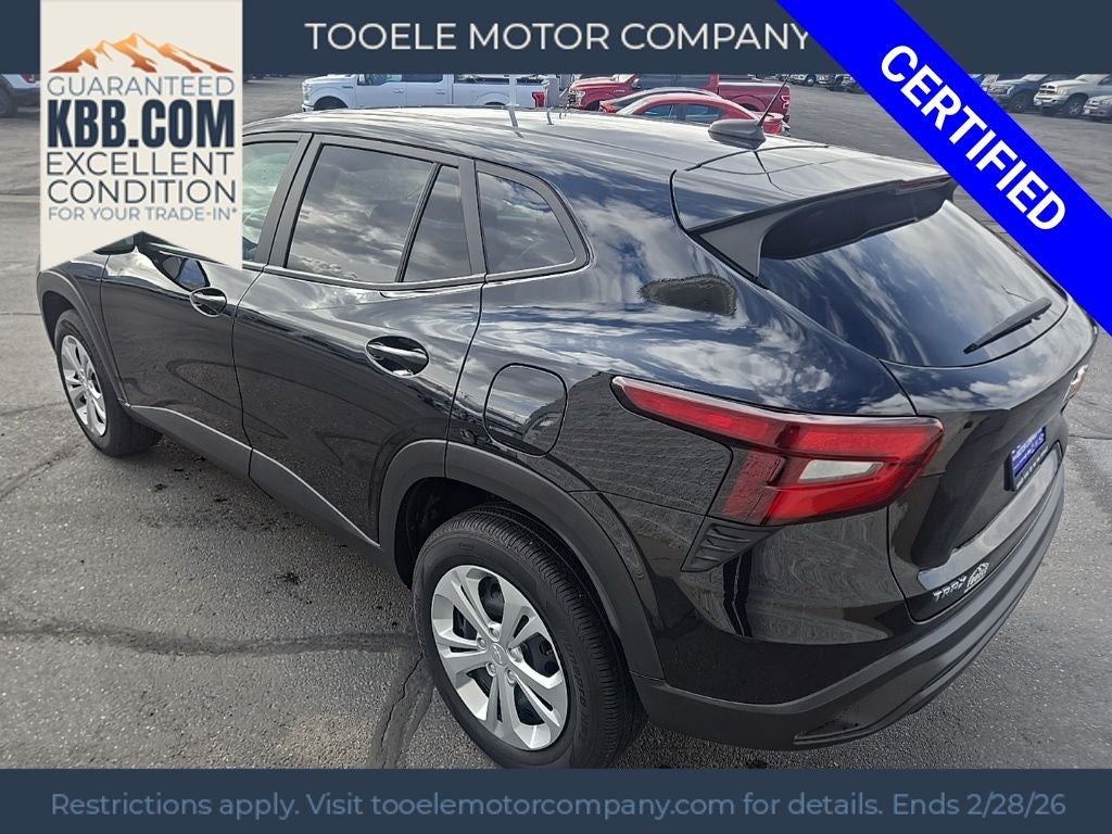 2025 Chevrolet Trax LS + Lane Keep Assist w\ Lane Departure Warning