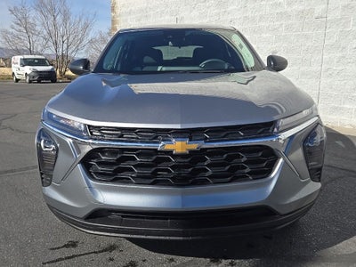 2025 Chevrolet Trax LS + Lane Keep Assist