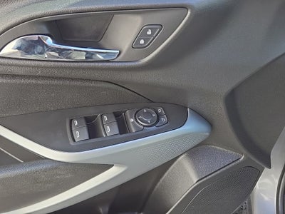 2025 Chevrolet Trax LS + Lane Keep Assist