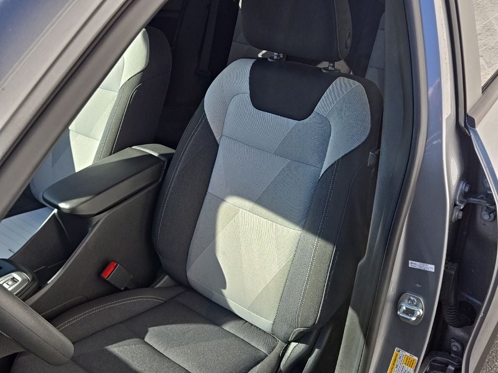 2025 Chevrolet Trax LS + Lane Keep Assist