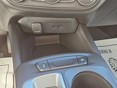 2025 Chevrolet Trax LS + Lane Keep Assist