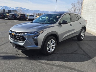 2025 Chevrolet Trax LS + Lane Keep Assist