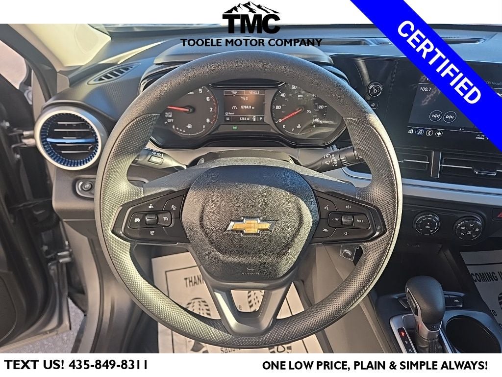 2025 Chevrolet Trax LS + Blackout Package + Lane-Keep Assistance
