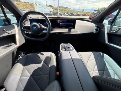 2025 BMW iX xDrive50
