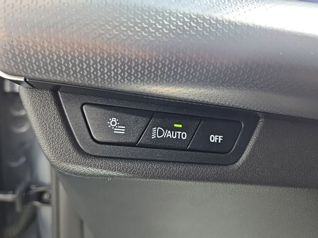 2025 BMW X2 xDrive28i