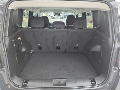 2023 Jeep Renegade Latitude + Push-button Start + Lane Keep Assist