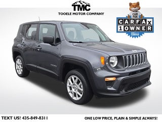 2023 Jeep Renegade Latitude + Push-button Start + Lane Keep Assist
